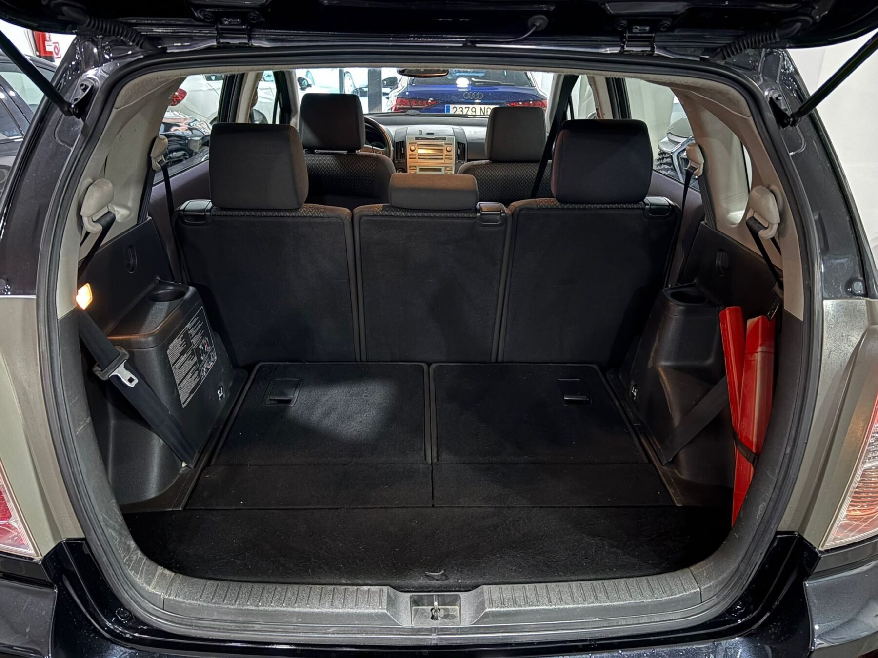 TOYOTA COROLLA VERSO 2.2 D4D Luna