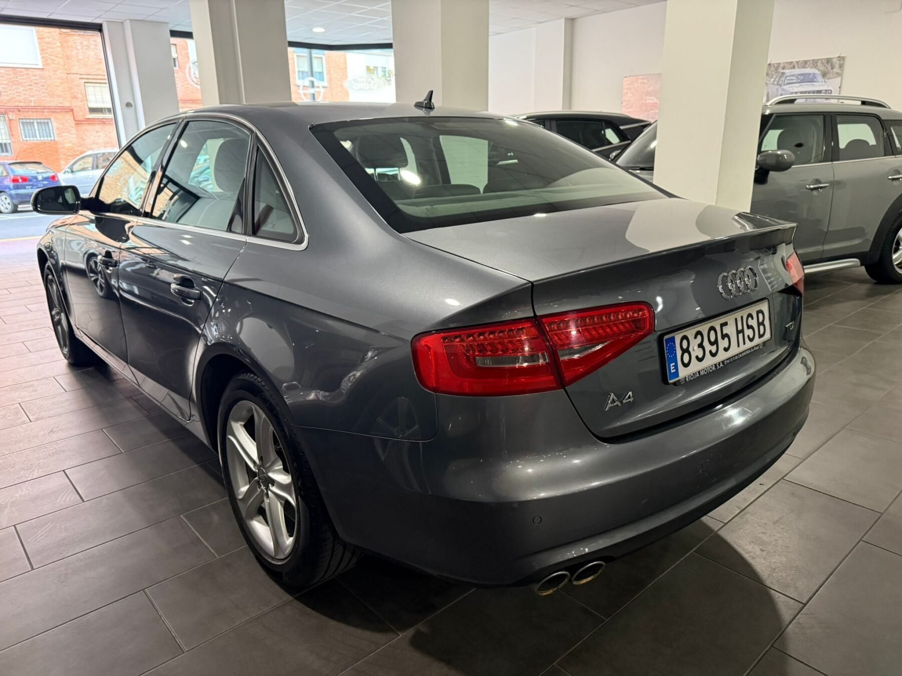 AUDI A4 2.0 TDI