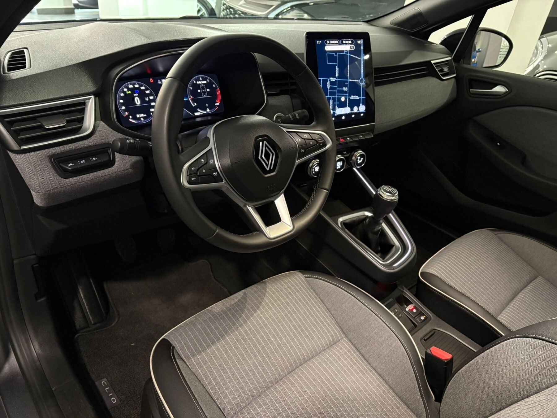 RENAULT Clio Techno TCe 90