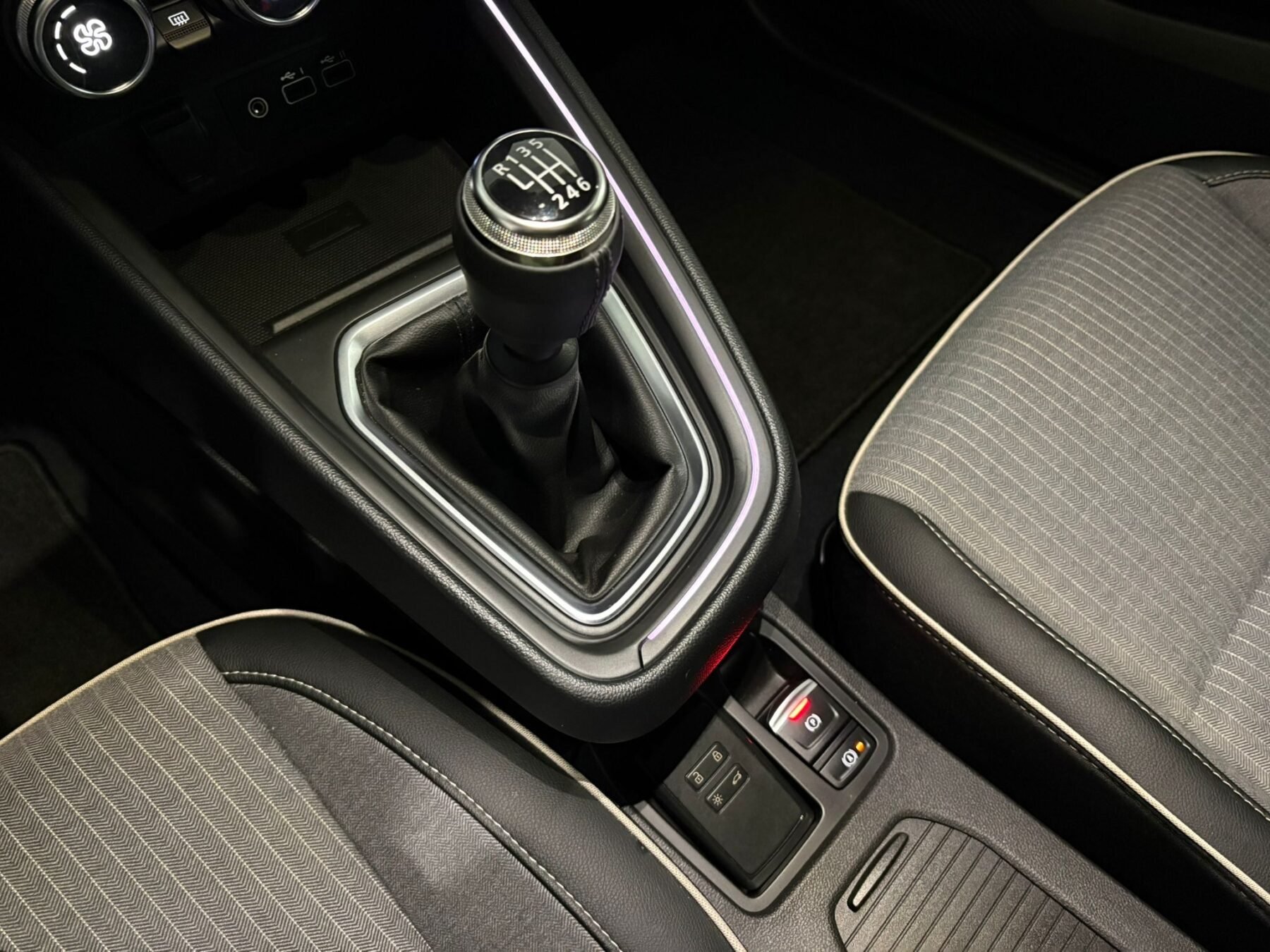 RENAULT Clio Techno TCe 90