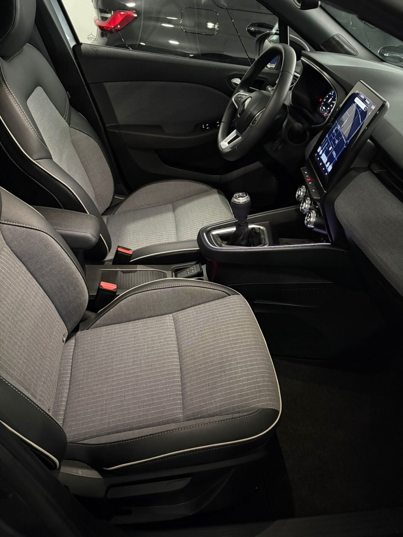 RENAULT Clio Techno TCe 90