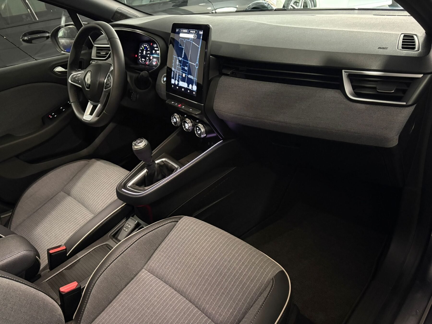 RENAULT Clio Techno TCe 90