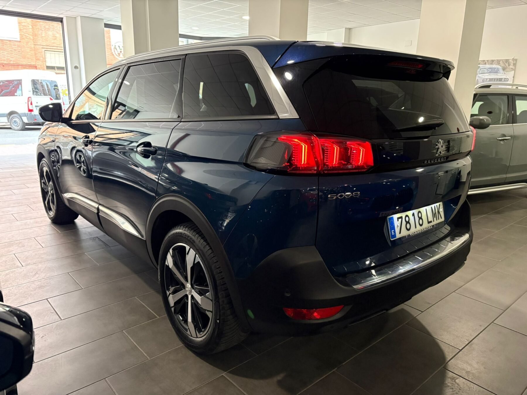 PEUGEOT 5008 1.5 BlueHDi SS Allure Pack
