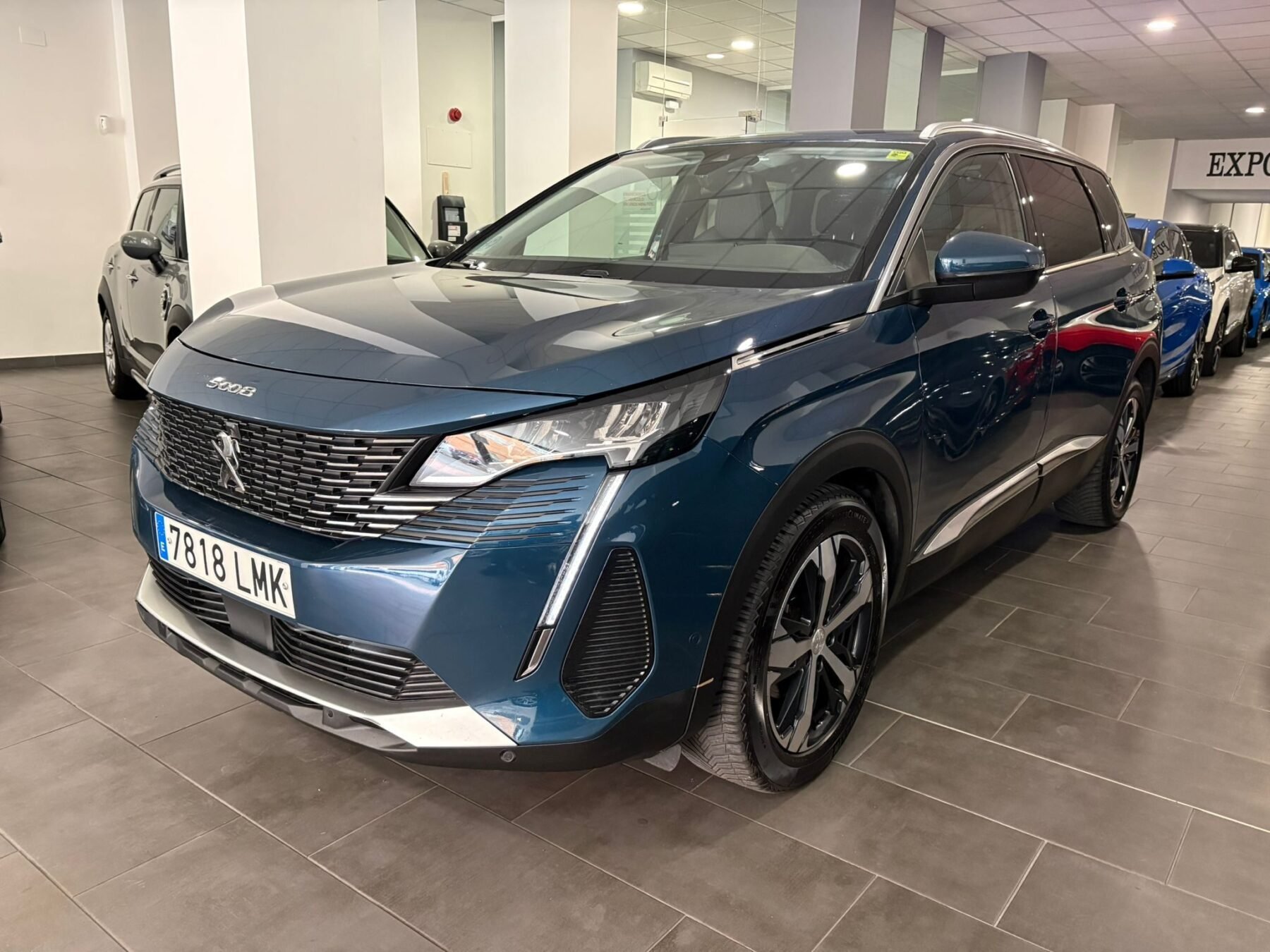 PEUGEOT 5008 1.5 BlueHDi SS Allure Pack