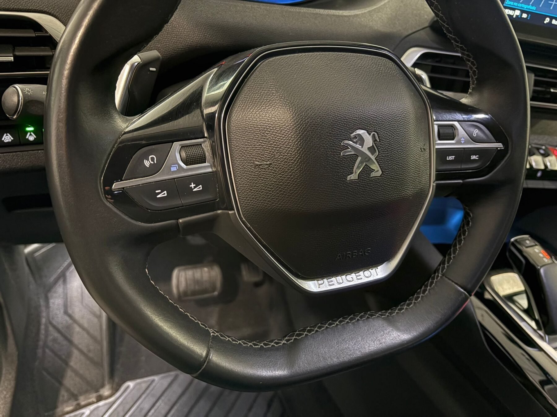 PEUGEOT 5008 1.5 BlueHDi SS Allure Pack