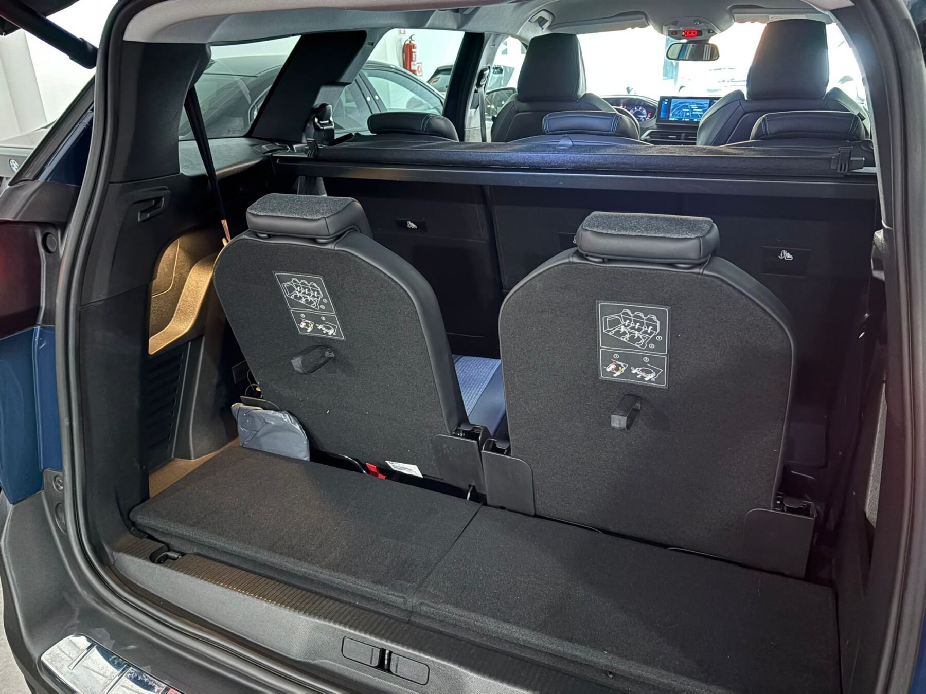 PEUGEOT 5008 1.5 BlueHDi SS Allure Pack