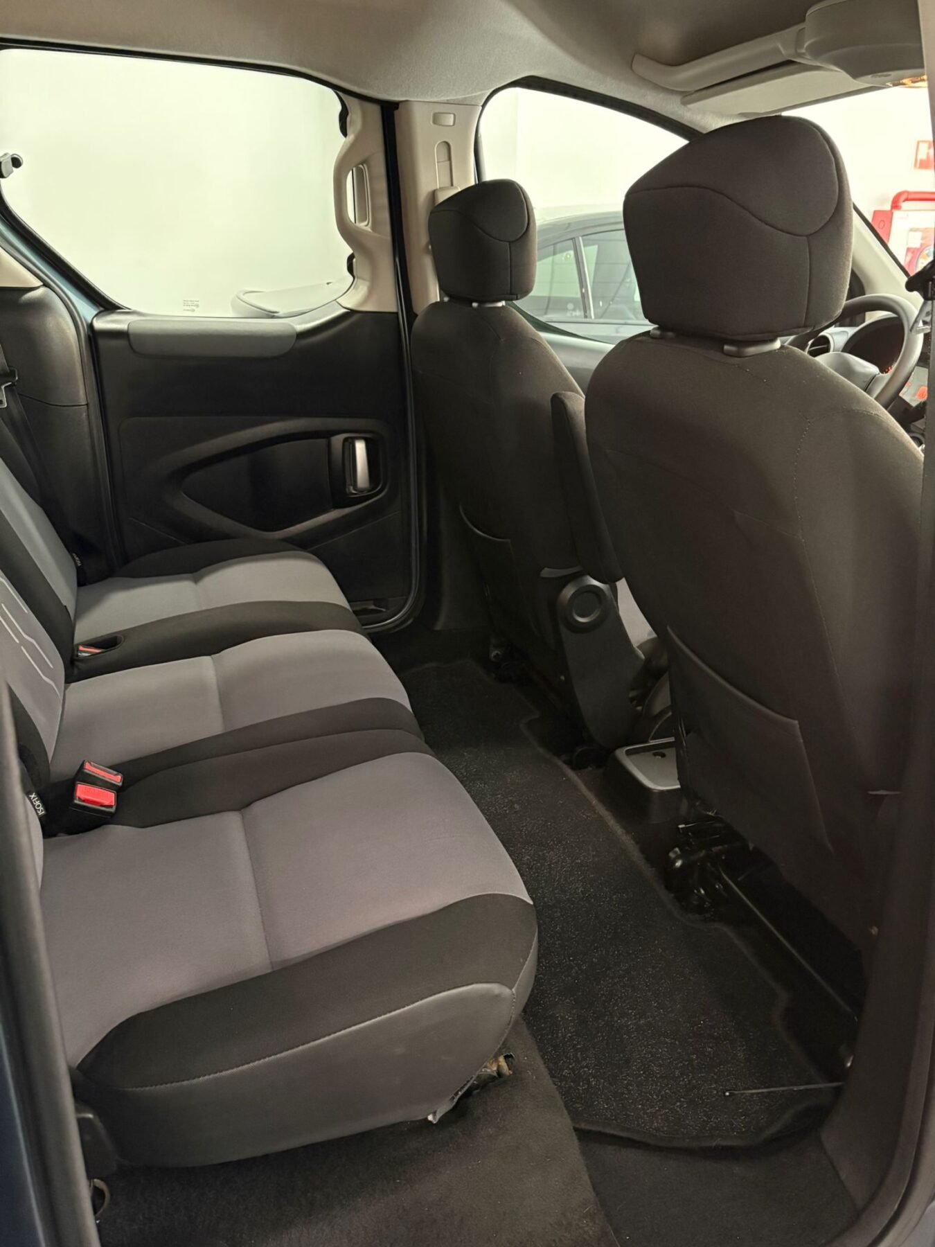 PEUGEOT PARTNER Tepee Outdoor 1.6 HDi