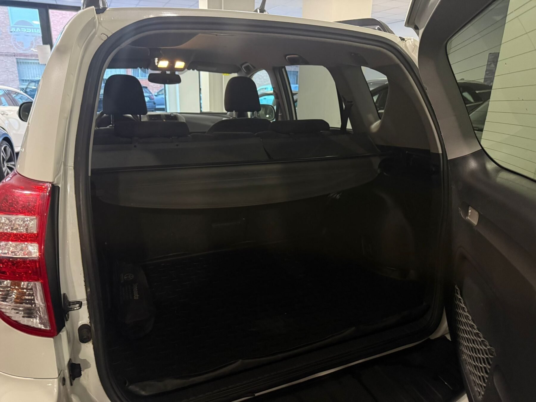 TOYOTA RAV4 2.2 D4D Active 4x4