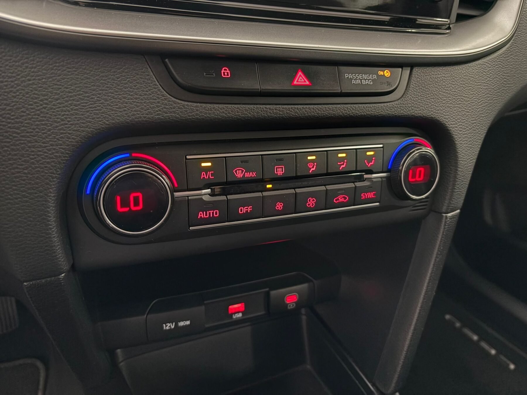 KIA CEED 1.6 MHEV iMT Drive