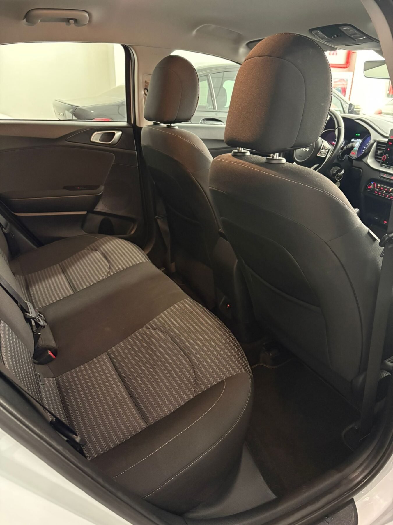 KIA CEED 1.6 MHEV iMT Drive