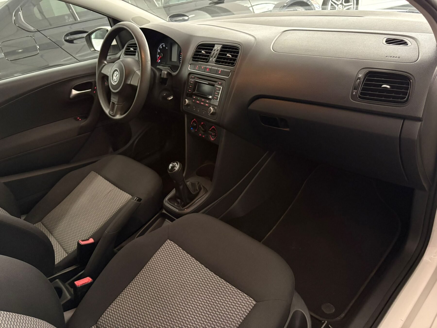 VOLKSWAGEN POLO 1.2 Advance BlueMotion Technology