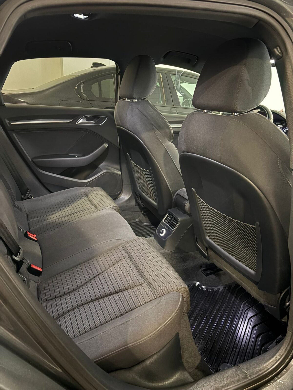 AUDI A3 S line edition 2.0 TDI Sedan