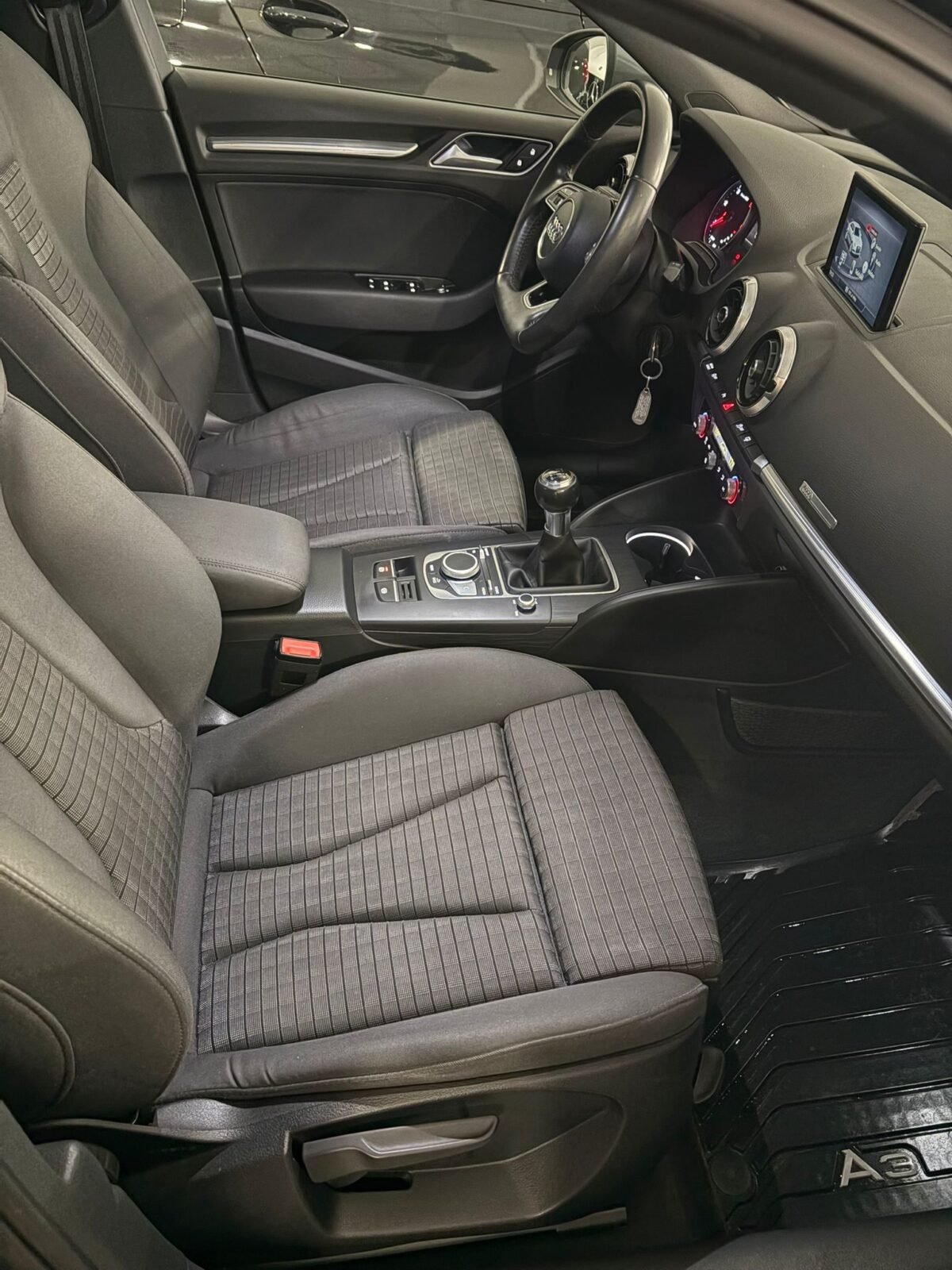 AUDI A3 S line edition 2.0 TDI Sedan