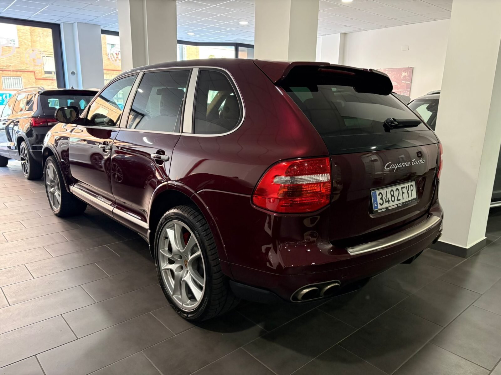 PORSCHE Cayenne Trubo S 