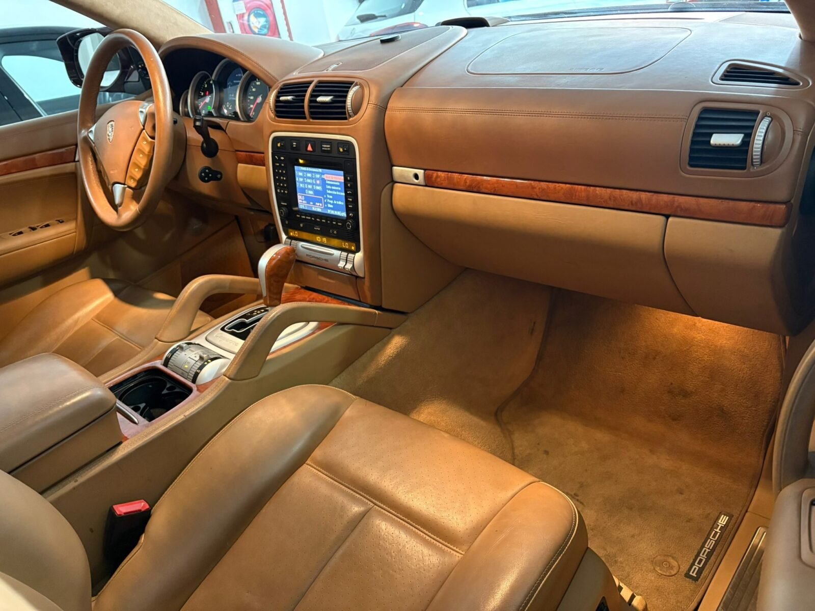 PORSCHE Cayenne Trubo S 