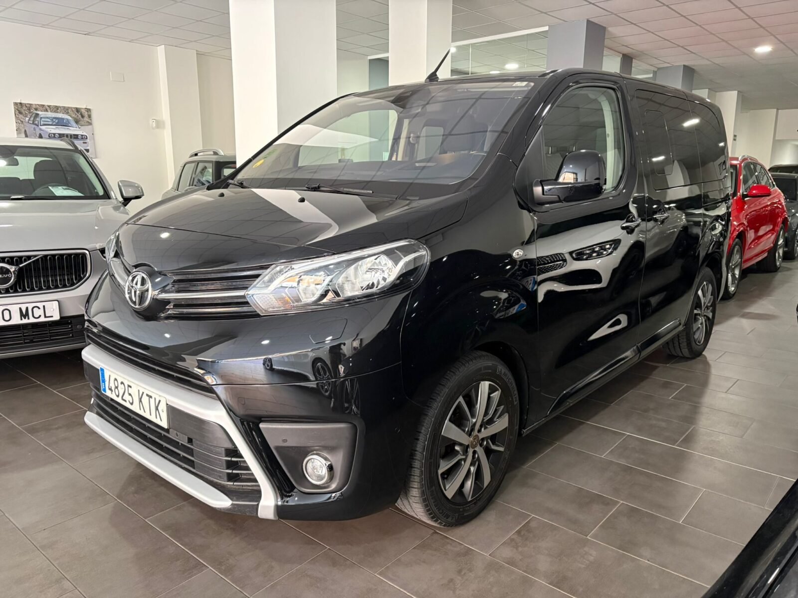 TOYOTA 1.5D FAMILY ADVANCE L1