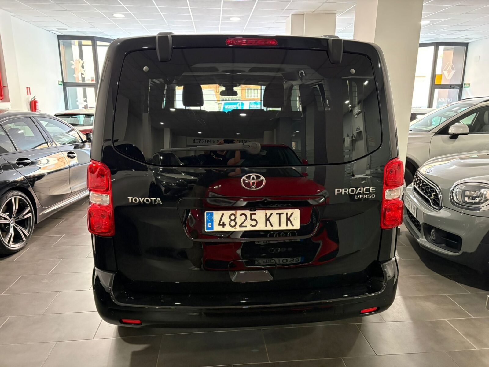 TOYOTA 1.5D FAMILY ADVANCE L1