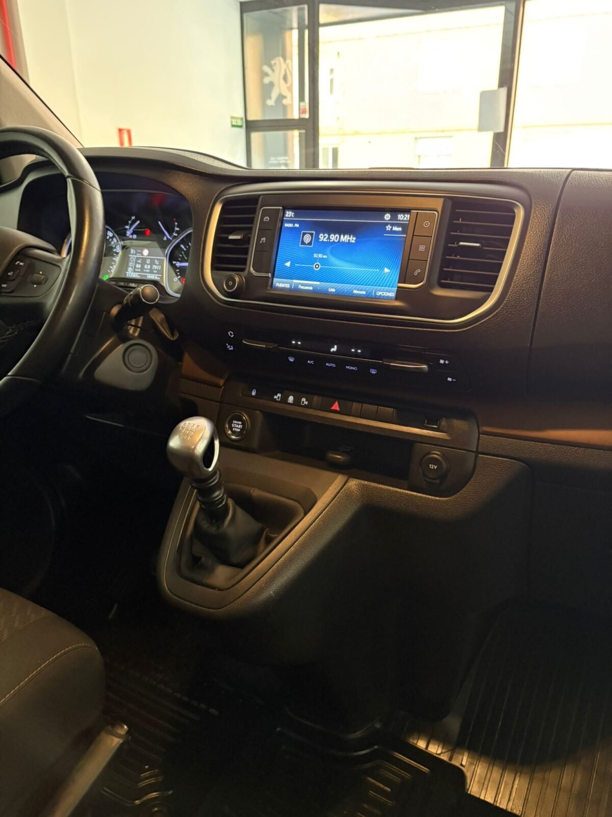 TOYOTA 1.5D FAMILY ADVANCE L1
