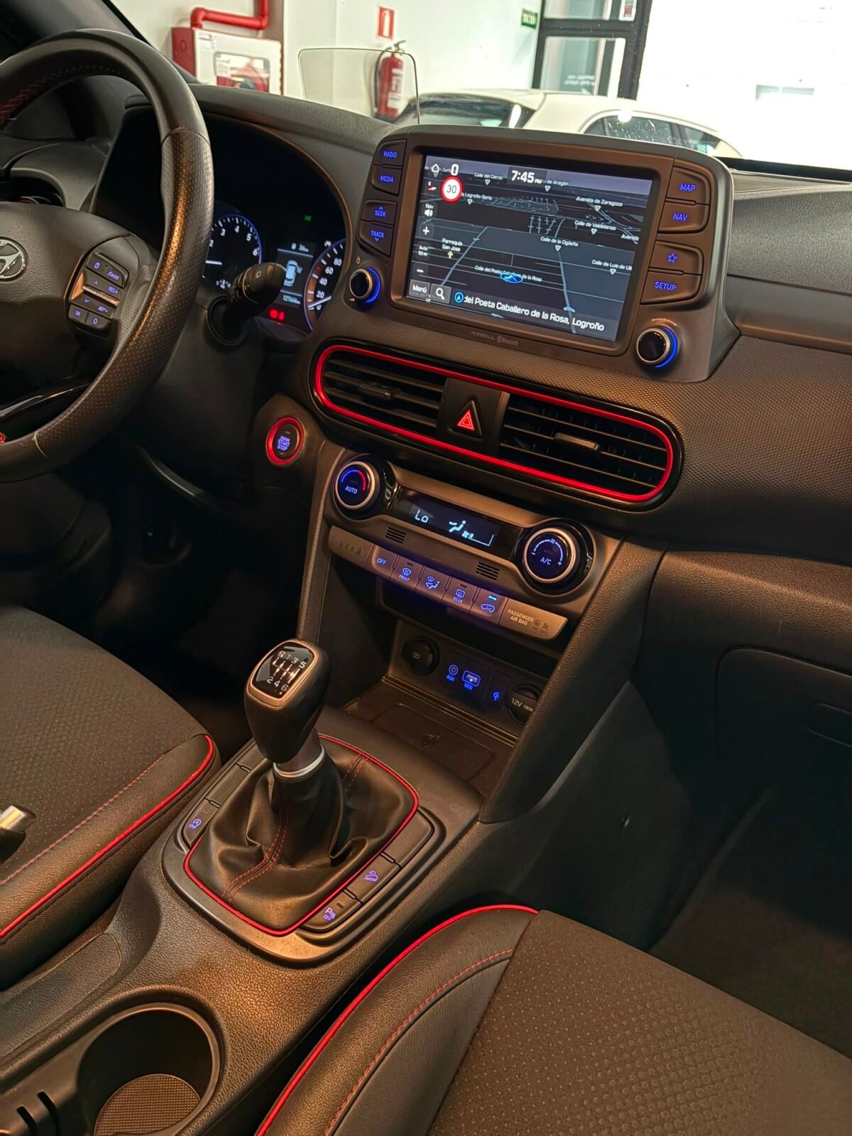 HYUNDAI KONA 1.0 TGDI Tecno Red 4X2