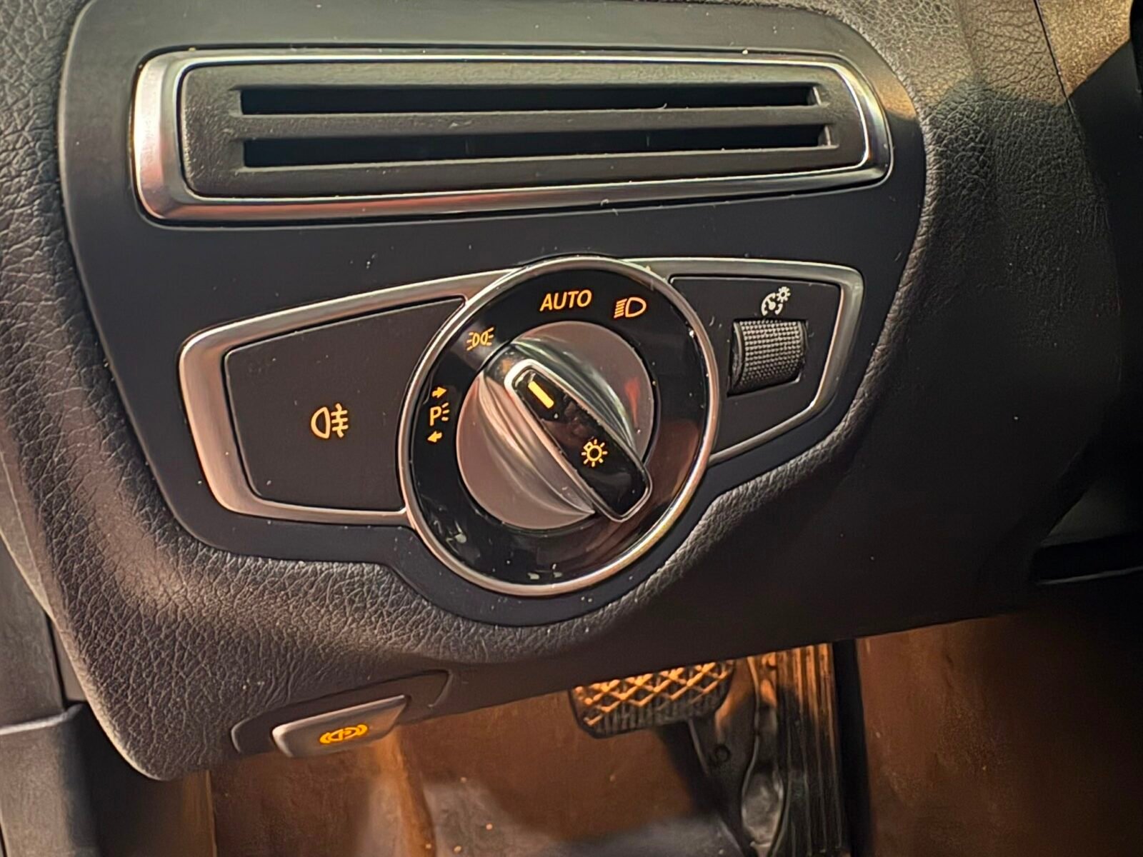 MERCEDES-BENZ Clase C C 220 d AMG Line Estate
