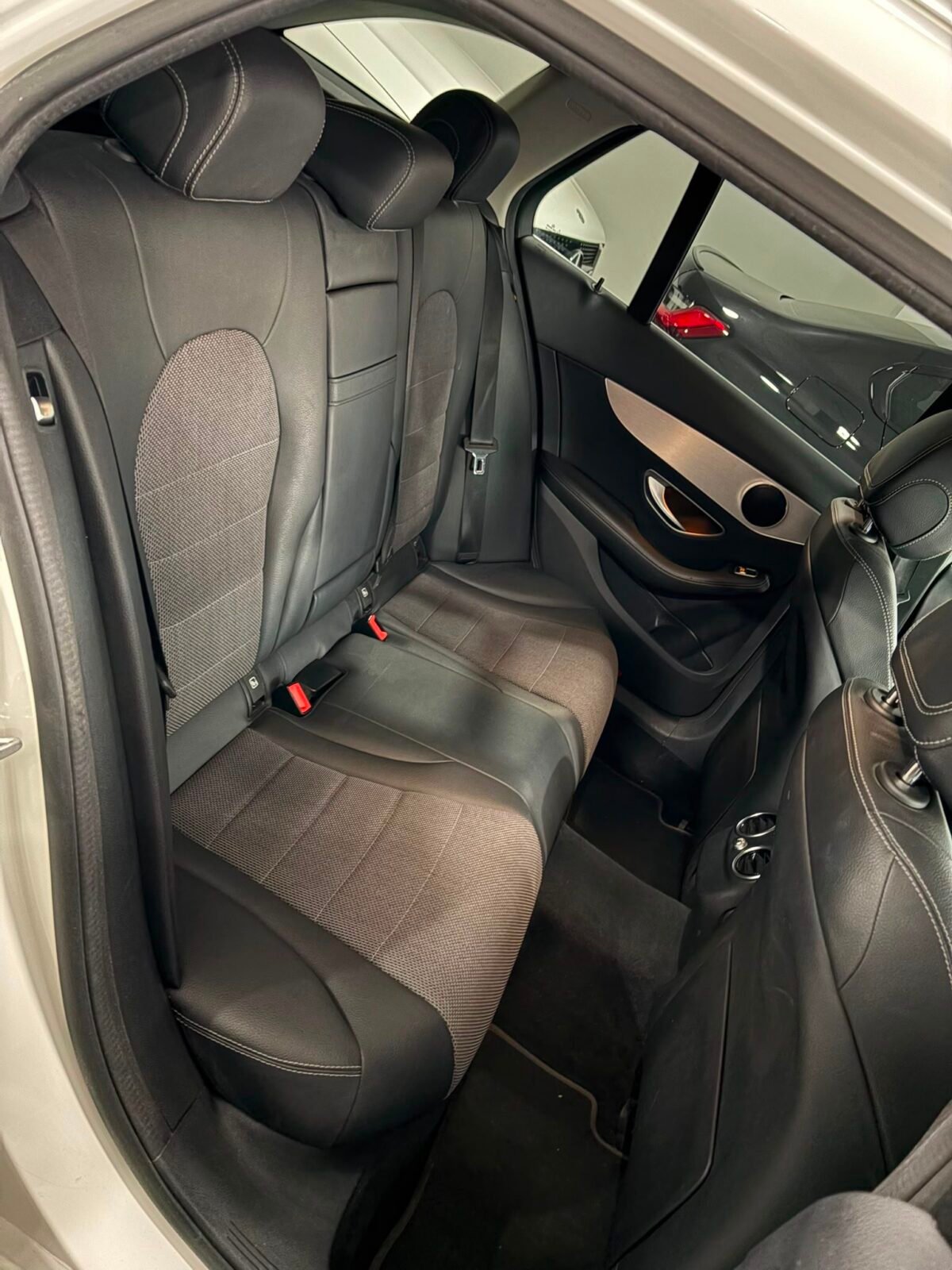MERCEDES-BENZ Clase C C 220 d AMG Line Estate
