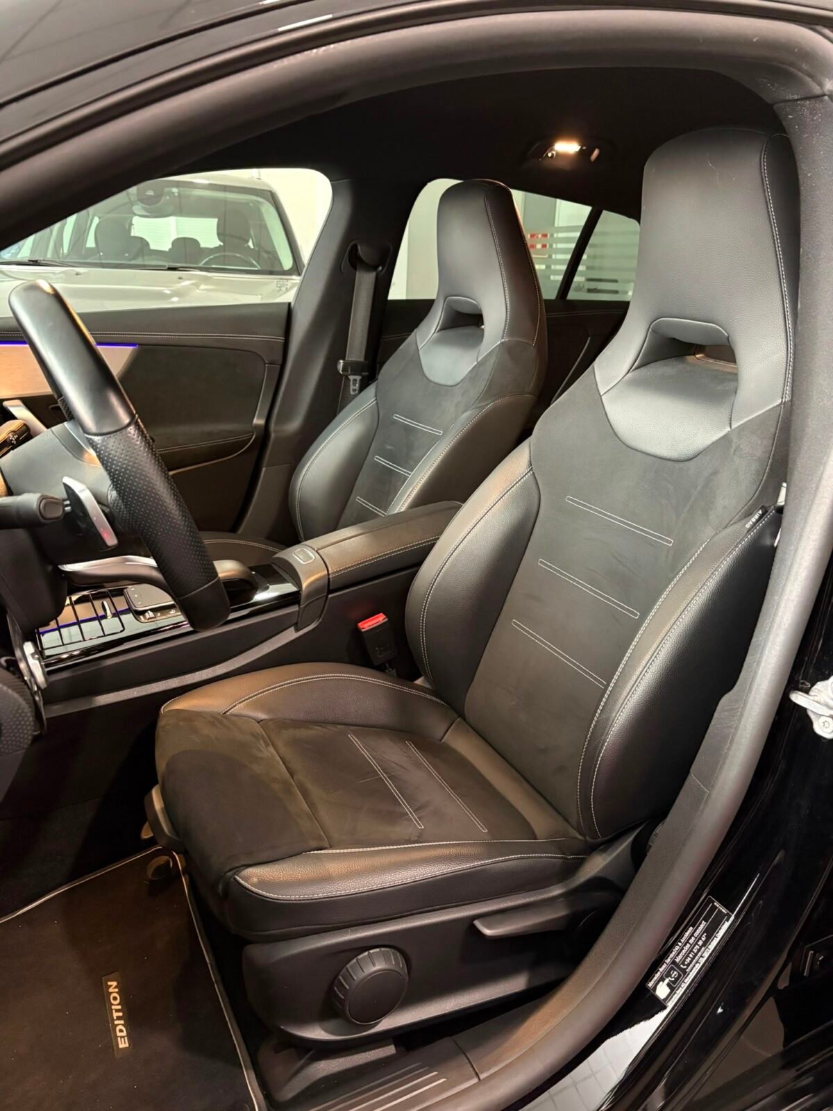 MERCEDES-BENZ CLA 250 4MATIC Shooting Brake