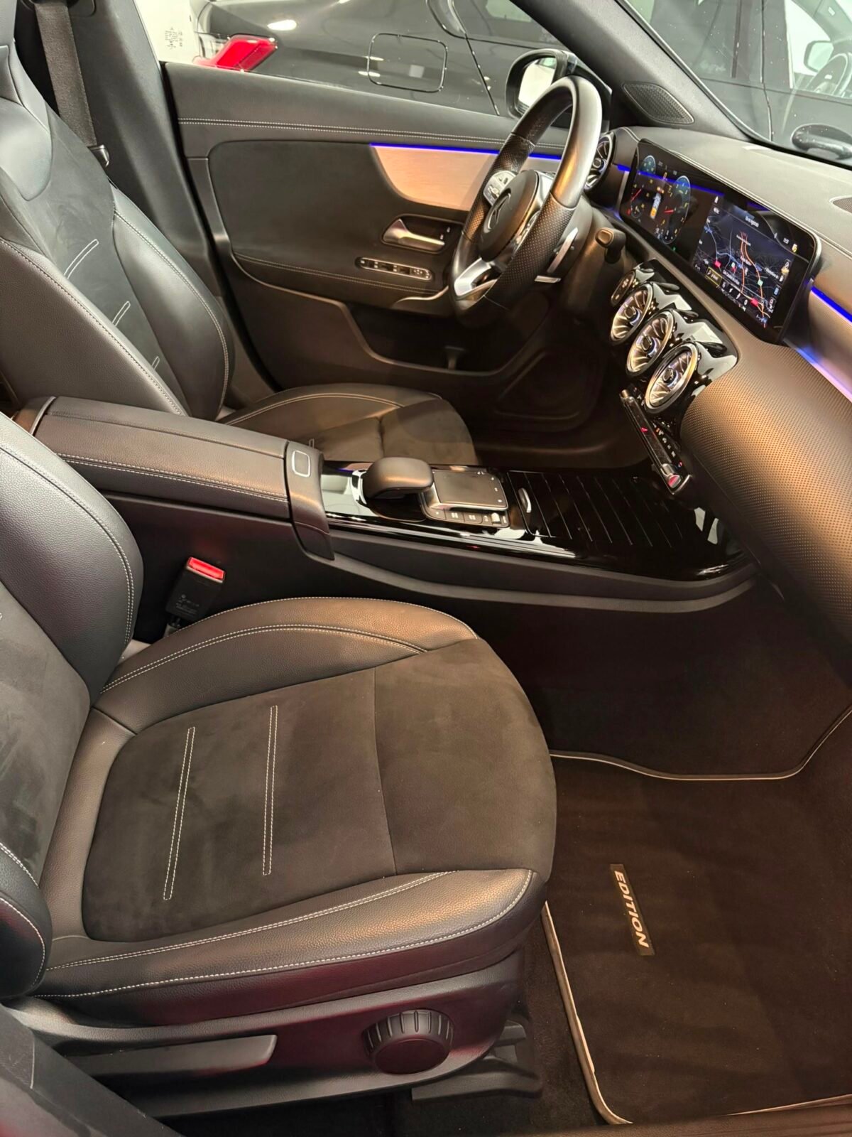 MERCEDES-BENZ CLA 250 4MATIC Shooting Brake