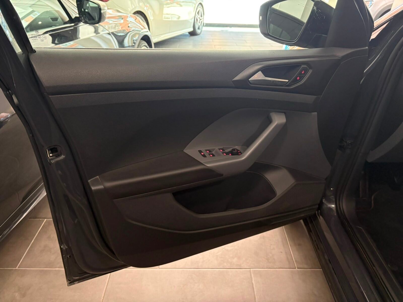 VOLKSWAGEN T-CROSS Advance 1.0 TSI