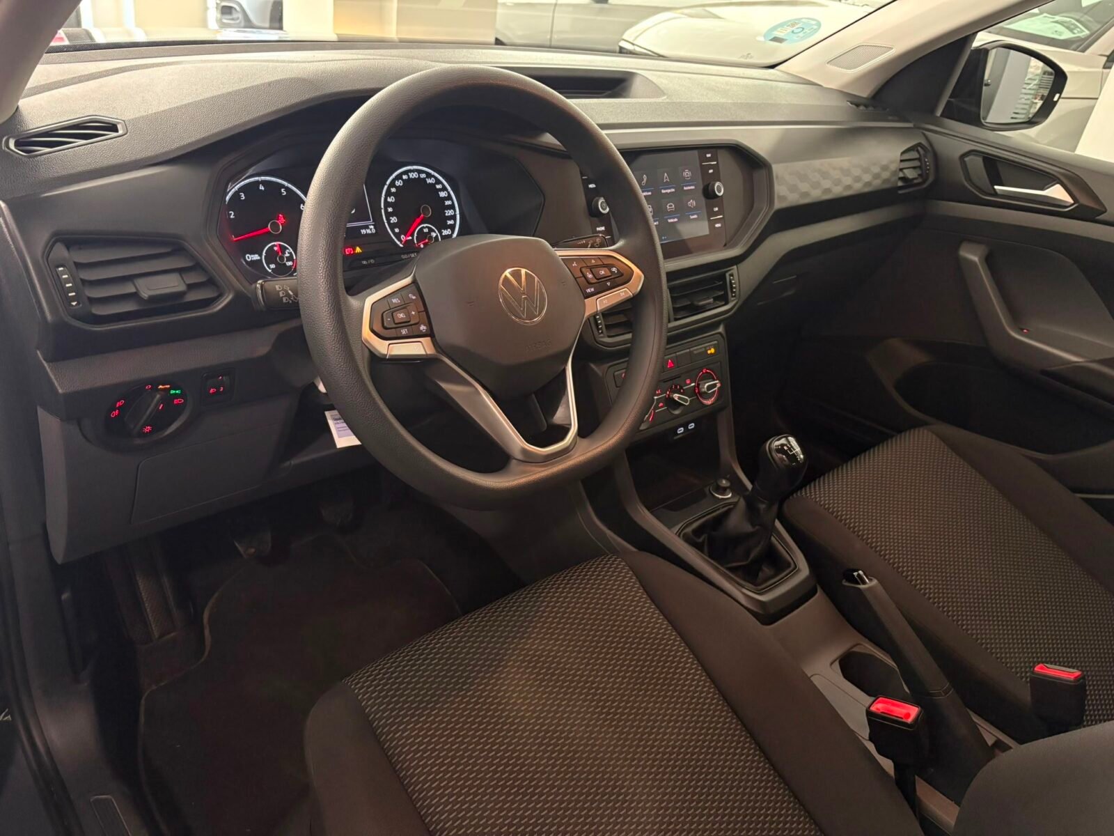 VOLKSWAGEN T-CROSS Advance 1.0 TSI