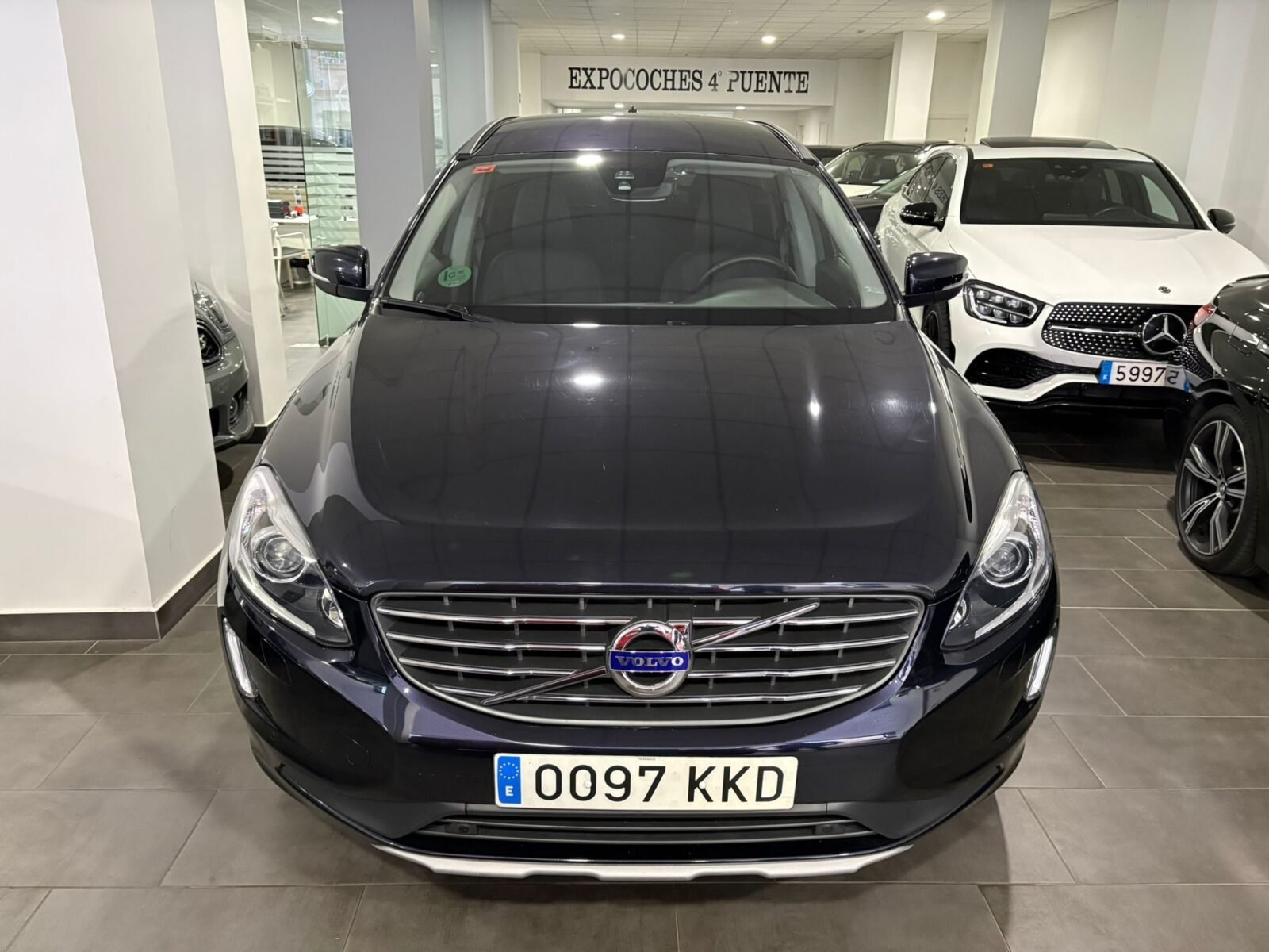VOLVO 2.0 D3 Momentum