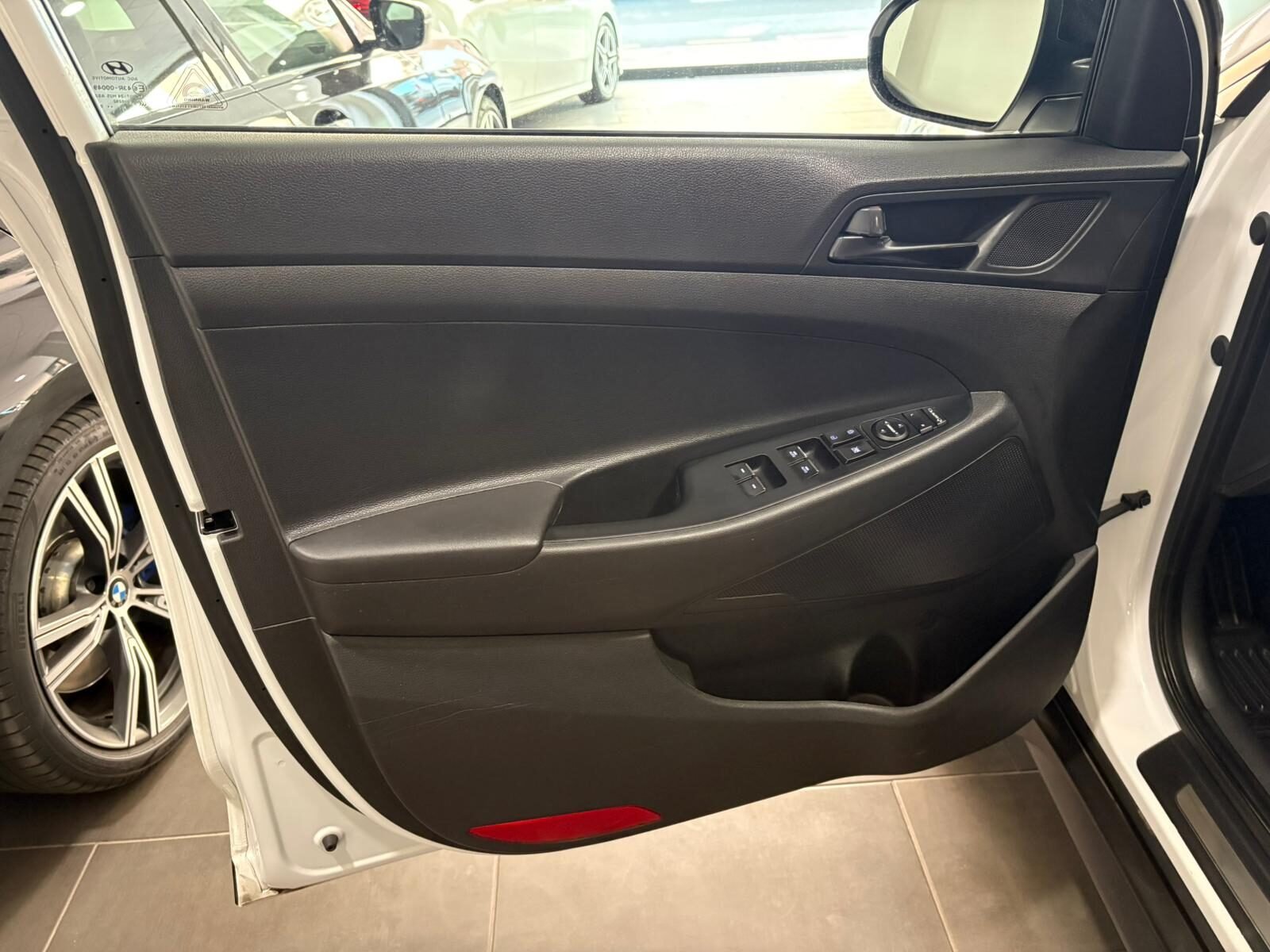 HYUNDAI TUCSON 1.6CRDI 48V NLine Lite 4X2