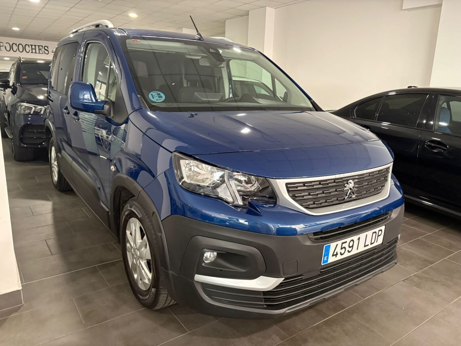 PEUGEOT RIFTER Allure Standard BlueHDi