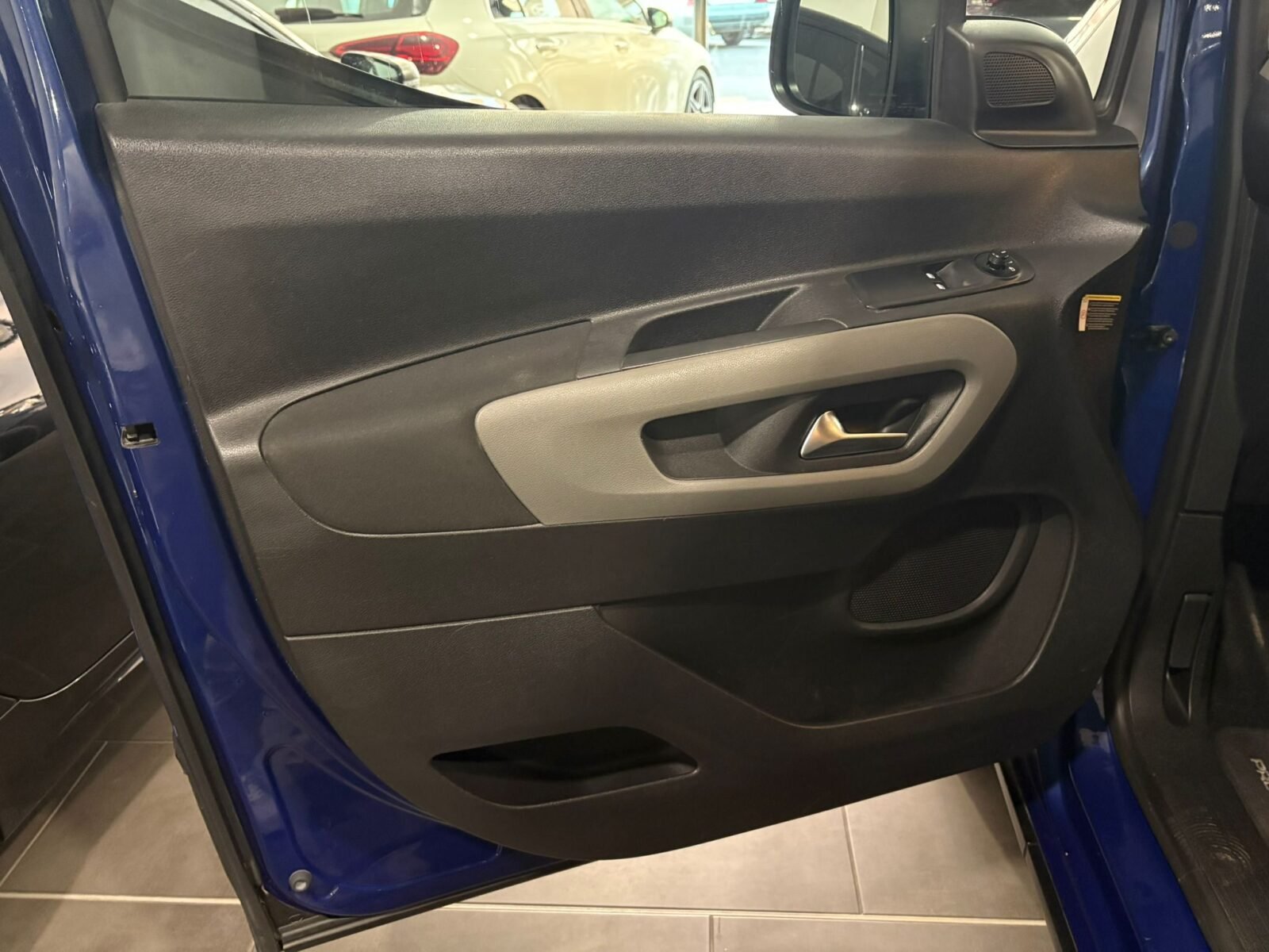 PEUGEOT RIFTER Allure Standard BlueHDi