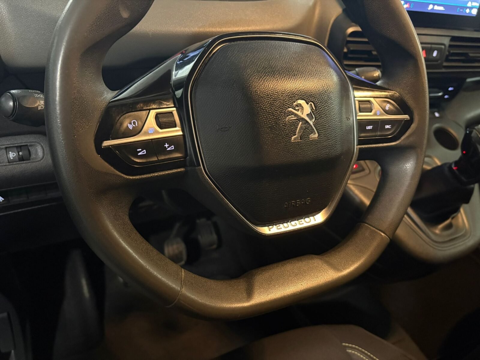 PEUGEOT RIFTER Allure Standard BlueHDi