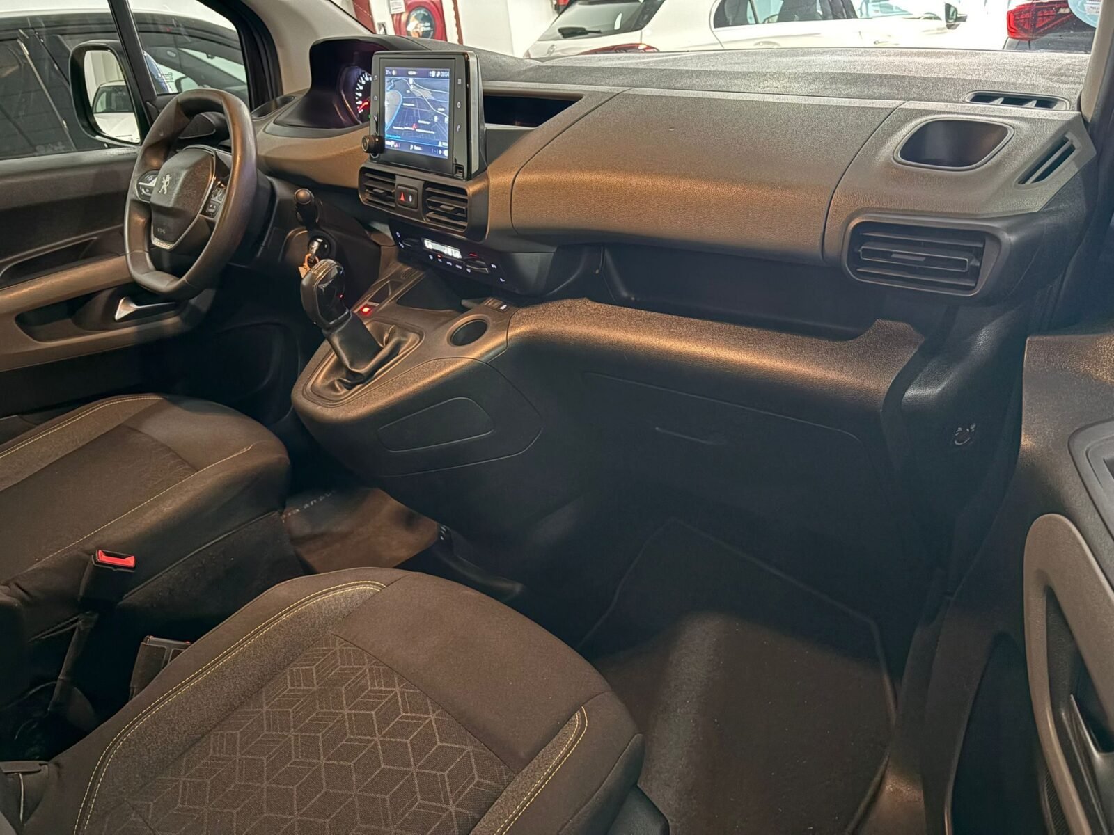 PEUGEOT RIFTER Allure Standard BlueHDi