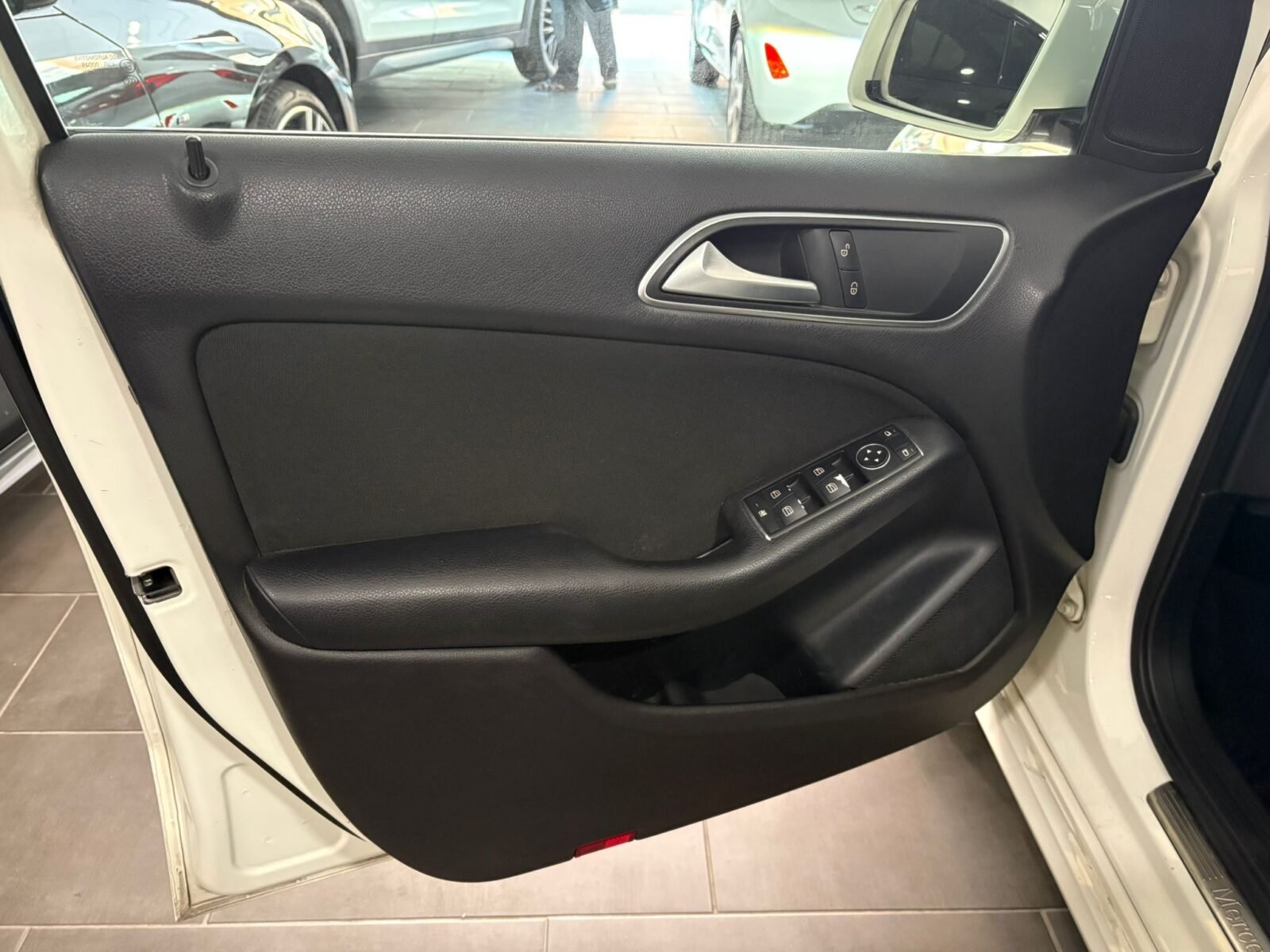 MERCEDES-BENZ Clase B B 180 CDI BlueEFFICIENCY