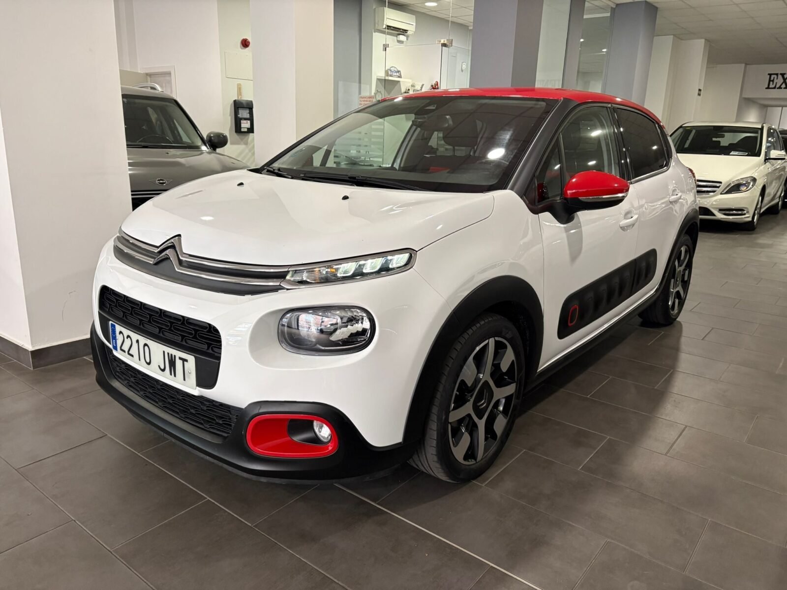 CITROEN C3  BlueHDi SS SHINE
