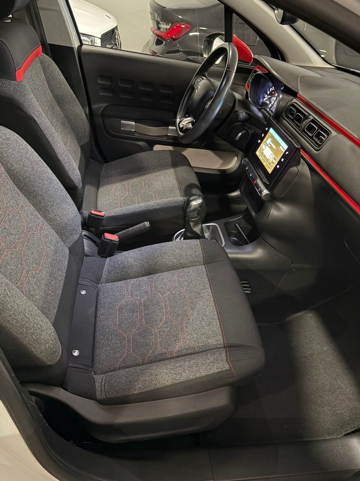 CITROEN C3  BlueHDi SS SHINE