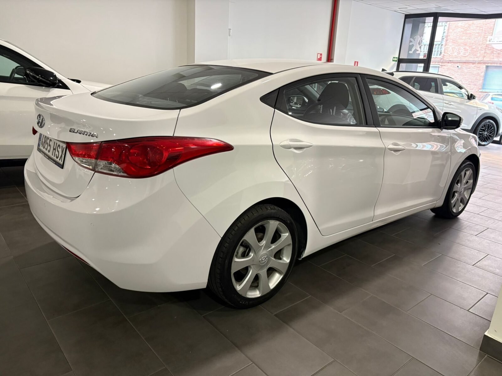 HYUNDAI ELANTRA 1.6 MPI Comfort
