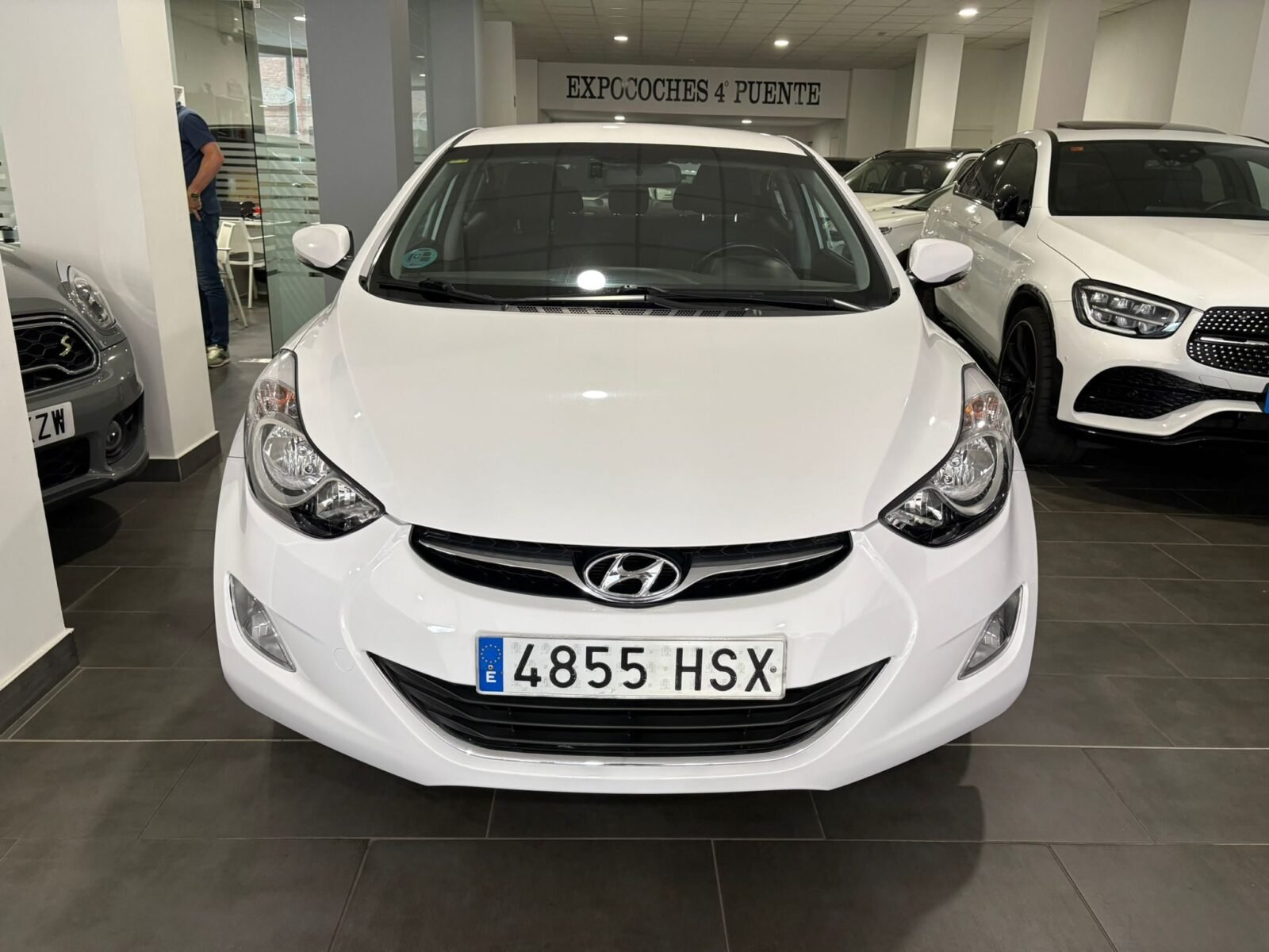 HYUNDAI ELANTRA 1.6 MPI Comfort
