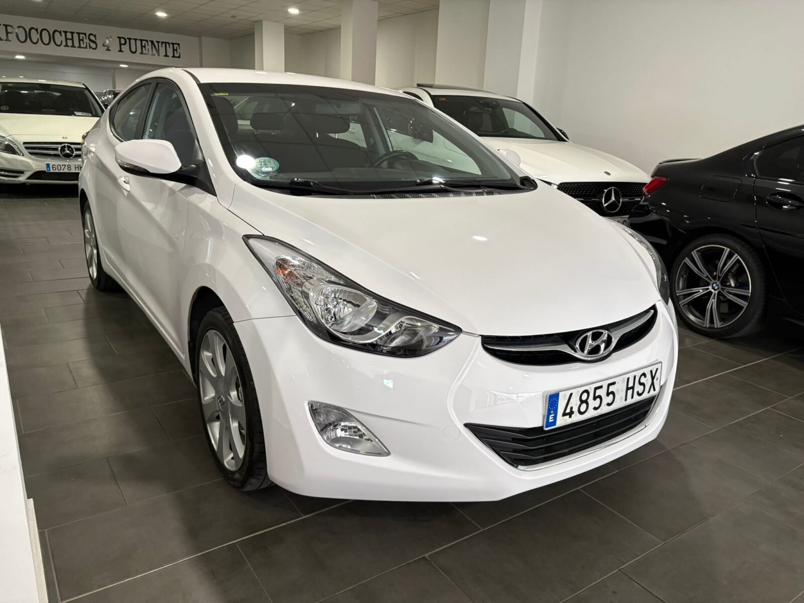 HYUNDAI ELANTRA 1.6 MPI Comfort