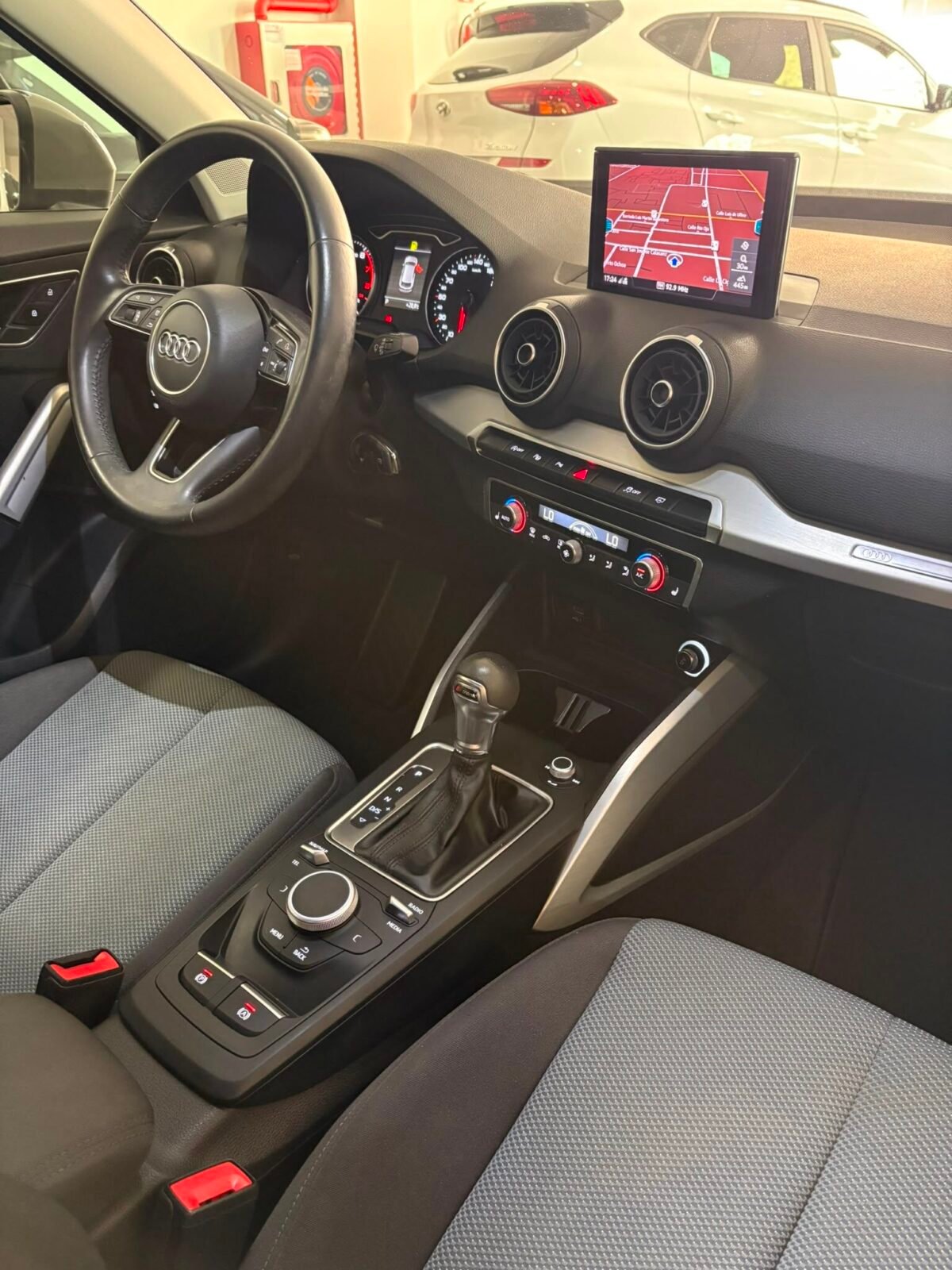 AUDI Q2 Design 30 TFSI S tronic