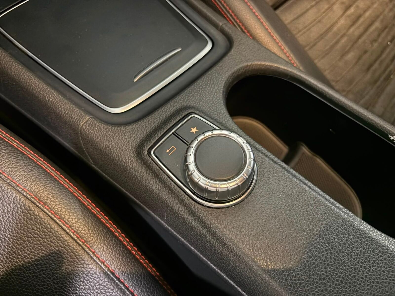 MERCEDES-BENZ CLA MERCEDES-BENZ Clase CLA CLA 200 d AMG Line Shooting Brake