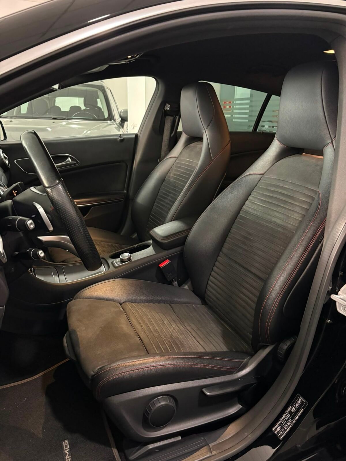 MERCEDES-BENZ CLA MERCEDES-BENZ Clase CLA CLA 200 d AMG Line Shooting Brake