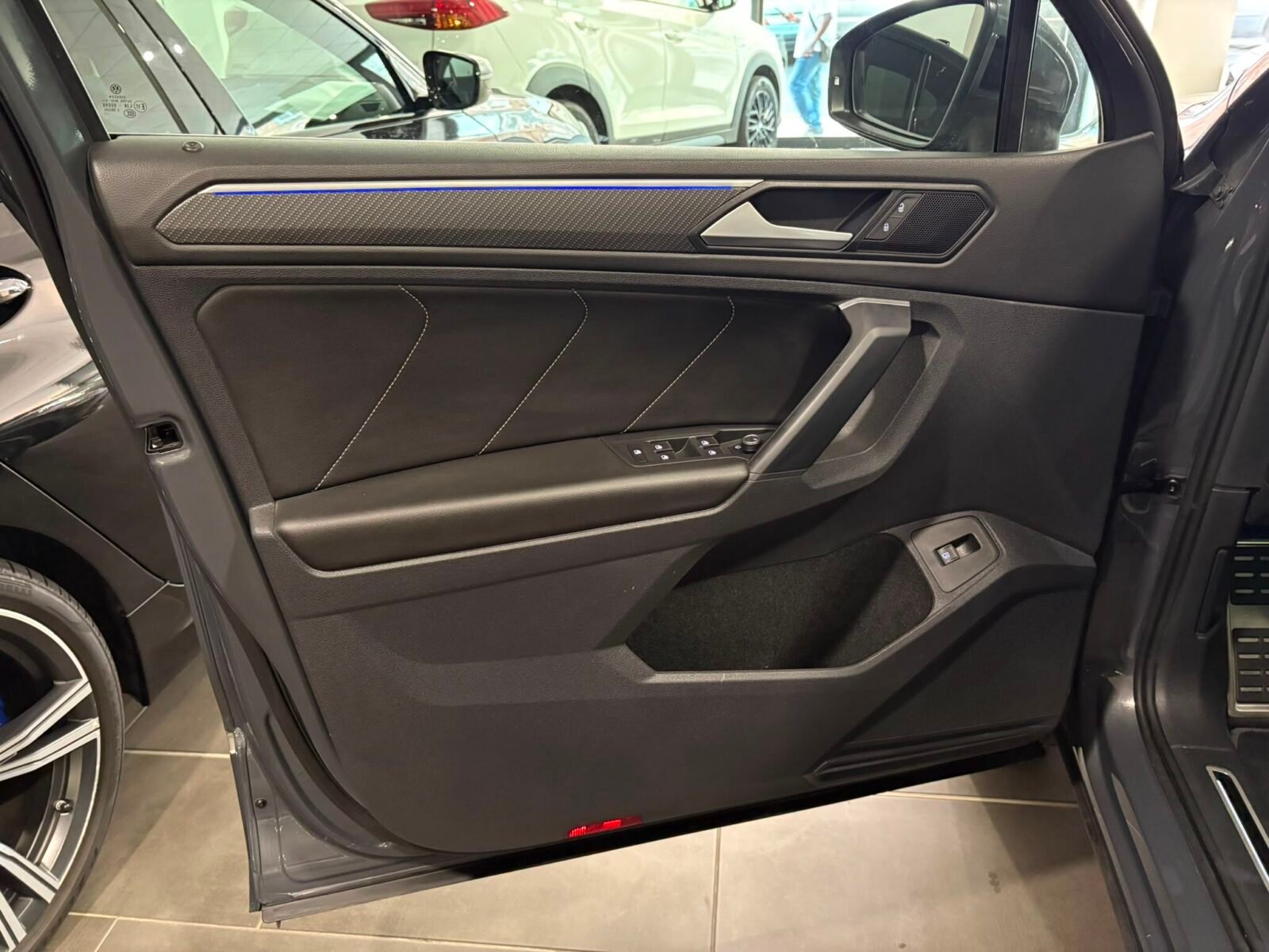 VOLKSWAGEN TIGUAN R-Line 1.4 TSI eHybrid DSG