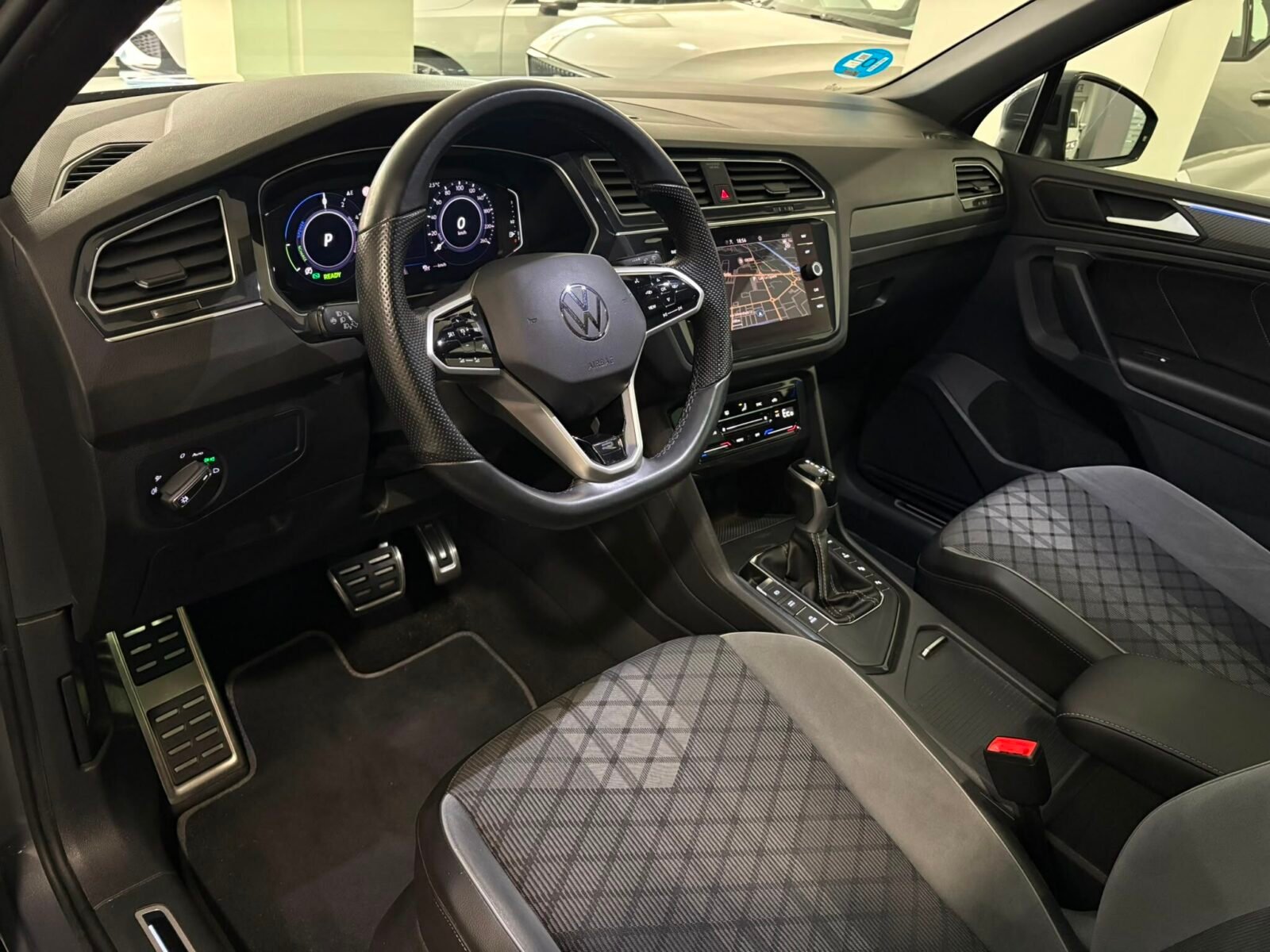 VOLKSWAGEN TIGUAN R-Line 1.4 TSI eHybrid DSG