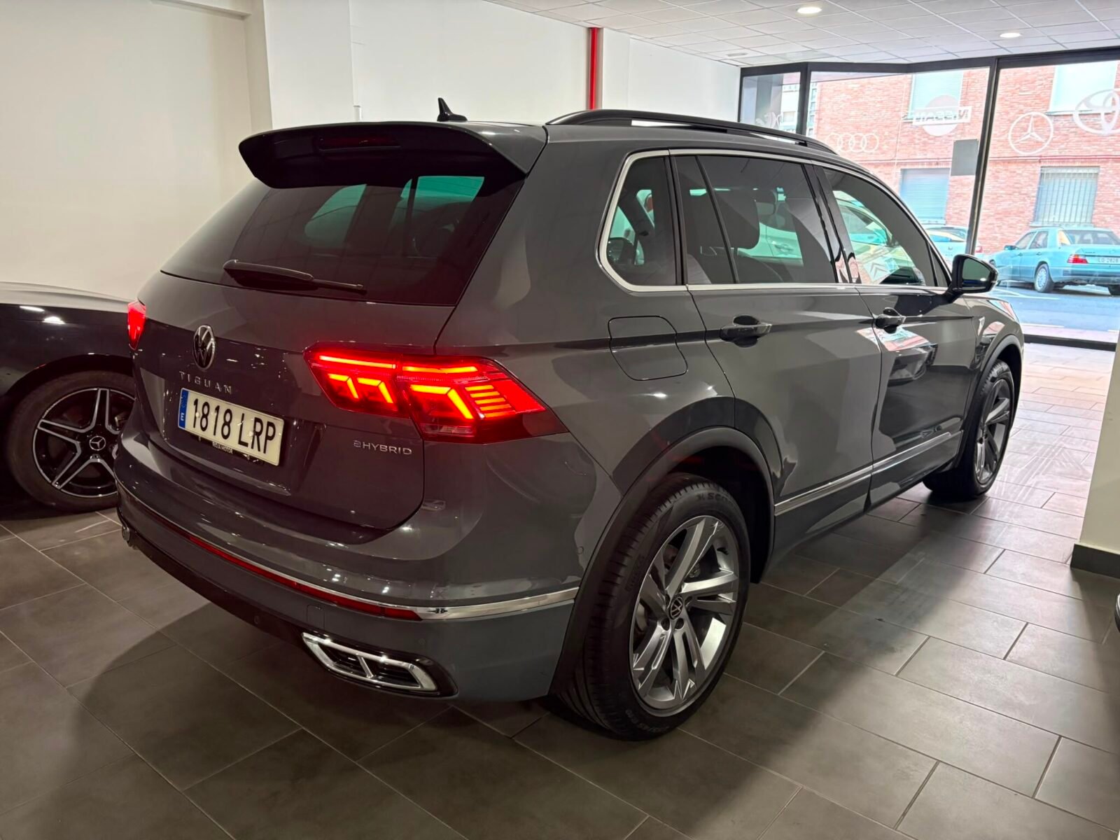 VOLKSWAGEN TIGUAN R-Line 1.4 TSI eHybrid DSG