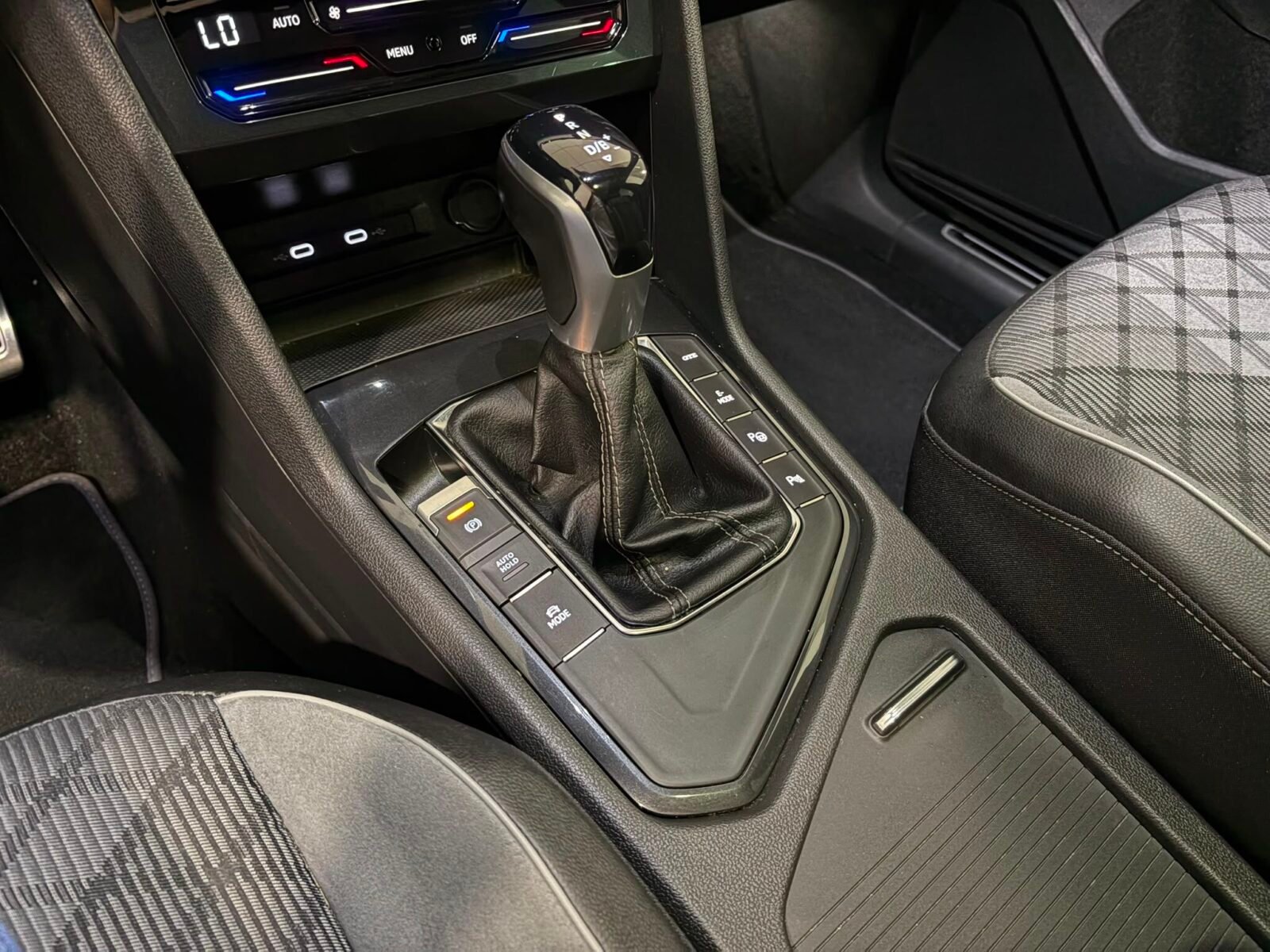 VOLKSWAGEN TIGUAN R-Line 1.4 TSI eHybrid DSG