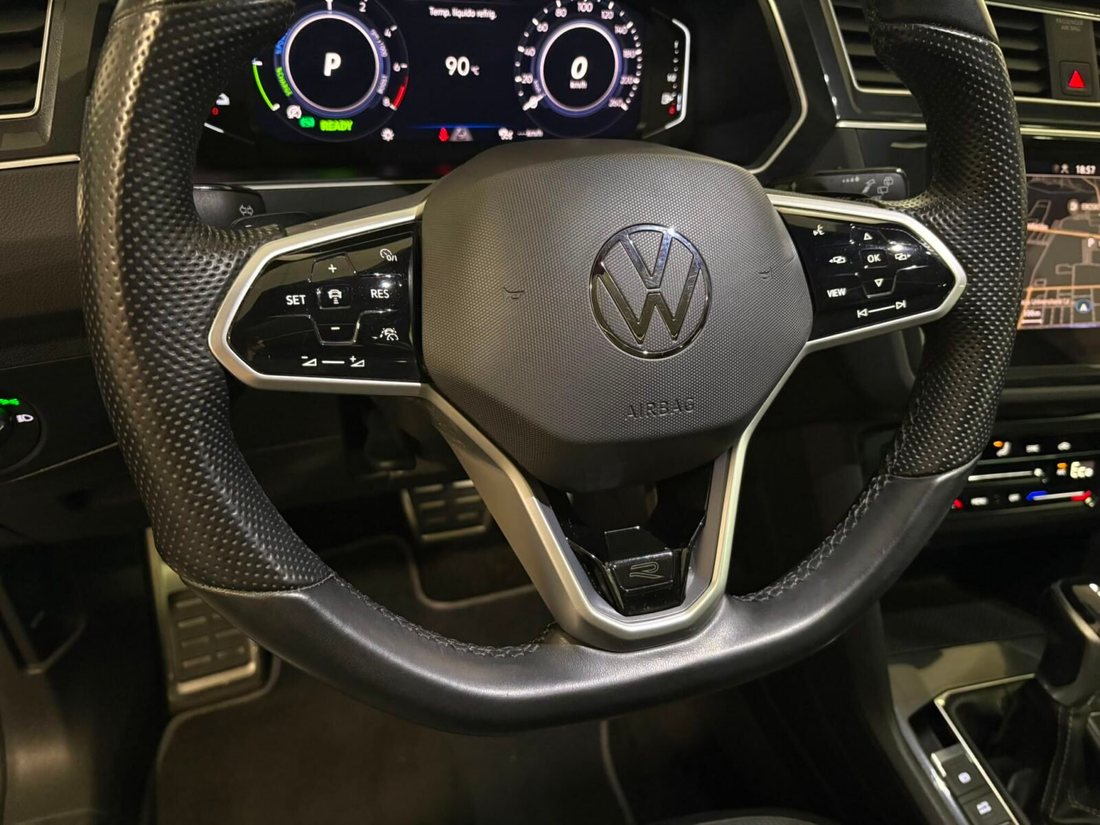 VOLKSWAGEN TIGUAN R-Line 1.4 TSI eHybrid DSG