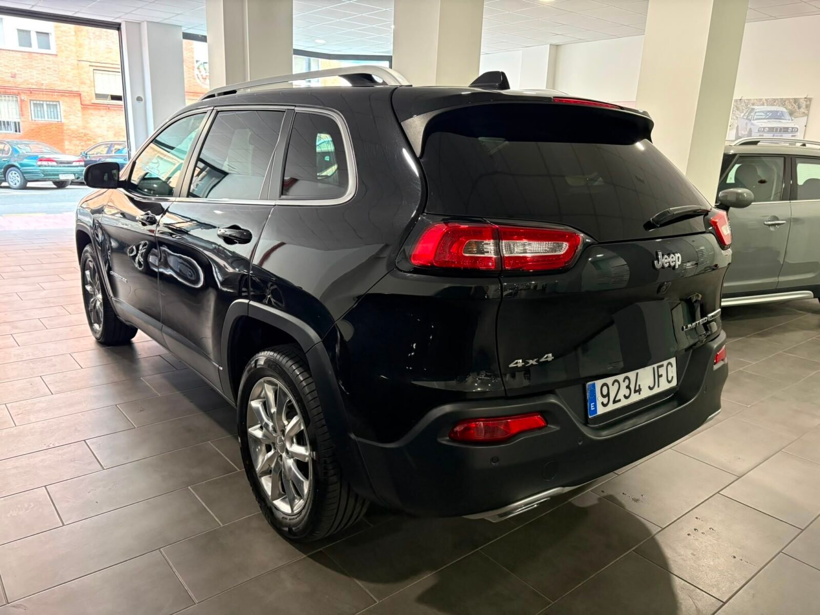 JEEP CHEROKEE 2.0 CRD 170 CV Limited Auto 4x4 Act. D.I